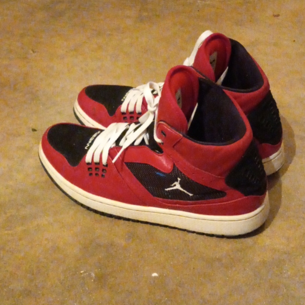 Red retro Jordan's 10.5